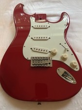 Corpo de guitarra Fender Squier Affinity Strat Candy Apple vermelho carregado 20º aniversário comprar usado  Enviando para Brazil