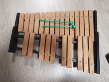Xilofono ottave legno usato  Zone