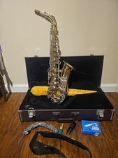 Usado, Saxofone alto dourado Yamaha YAS-23 com estojo e bocal comprar usado  Enviando para Brazil