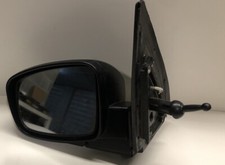 Specchietto retrovisore anteri usato  Viu