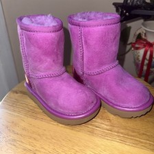 Ugg girls 6 for sale  Enfield