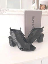 Rarissime scarpe sandali usato  Zerfaliu