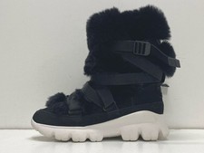 Ugg snow boots for sale  Los Angeles