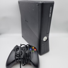Xbox 360 slim usato  Roma
