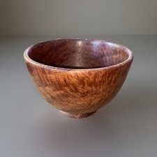 Usado, Tigela de madeira decorativa Burl Redwood Grão encaracolado 8,5” virada à mão número Tyler 94 comprar usado  Enviando para Brazil