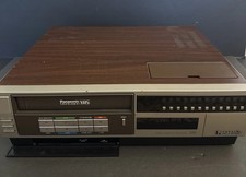 Vintage Panasonic Omnivision PV-1231R Gravador de Vídeo Cassete VHS Testado Funcionando comprar usado Vintage Panasonic Omnivision PV-1231R Gravador de Vídeo Cassete VHS Testado Funcionando comprar usado  Enviando para Brazil