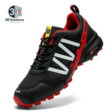 Scarpe trekking uomo usato  Italia