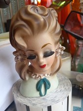 Raro Lady Teen Head Vaso Caudas de Pônei Vestido Arcos Verdes Enesco Japão Flores Cabelo comprar usado  Enviando para Brazil