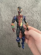 Zombie invincible usato  Brindisi