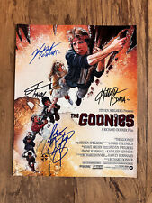 Foto de filme assinada por Goonies comprar usado  Enviando para Brazil