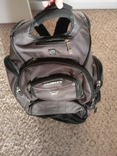 Mochila preta OGIO Metro Streetpacks TNT qualidade esportiva para viagens e ar livre comprar usado  Enviando para Brazil