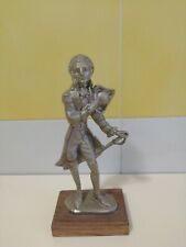 Statuetta peltro cesellato usato  Bergamo