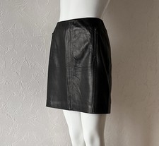 Jupe noire cuir d'occasion Jupe noire cuir d'occasion  Thionville