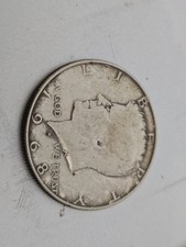 1piece demi dollar d'occasion  Marseille XII