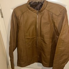 Jaqueta de couro manga longa tamanho grande cor carmelo feita e comprada no Brasil comprar usado Jaqueta de couro manga longa tamanho grande cor carmelo feita e comprada no Brasil comprar usado  Enviando para Brazil