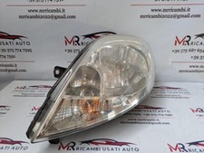 Faro anteriore sinistro usato  Italia