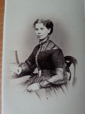 Cdv woman stereoscope for sale Cdv woman stereoscope for sale  TONBRIDGE