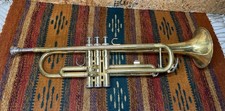 Trompete Yamaha YTR-2335 feito no Japão comprar usado  Enviando para Brazil