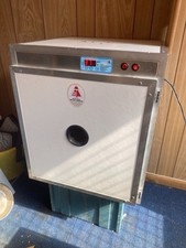 Large manio incubator for sale  IBSTOCK