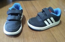 Scarpe bambino adidas usato  Pray