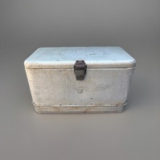 Usado, Refrigerador vintage compacto acampamento pesca todo metal caixa de gelo alumínio retrô comprar usado Usado, Refrigerador vintage compacto acampamento pesca todo metal caixa de gelo alumínio retrô comprar usado  Enviando para Brazil