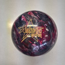 Palla bowling roto usato Palla bowling roto usato  Spedire a Italy