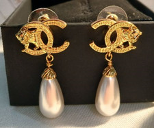 Chanel earrings coco usato  Pontinia