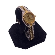 Relógio feminino automático de dois tons Titoni Cosmo Queen – Mostrador dourado – Usado, usado comprar usado Relógio feminino automático de dois tons Titoni Cosmo Queen – Mostrador dourado – Usado, usado comprar usado  Enviando para Brazil