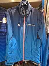 Coupe vent bleu d'occasion Coupe vent bleu d'occasion  Cazères