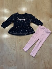 Usado, Roupa bebê menina Tommy Hilfiger tamanho 18 meses azul marinho e rosa comprar usado  Enviando para Brazil