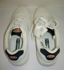 Scarpe uomo sneakers usato  Santa Marinella