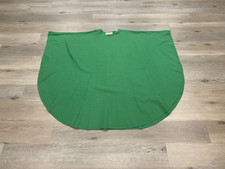 Plain green chasuble d'occasion  Expédié en Belgium