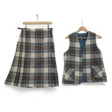 Pure new wool for sale Pure new wool for sale  WINSFORD