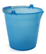 Secchio plastica morbida usato  San Giovanni in Fiore