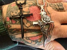 Set cross pendant for sale  Bremerton