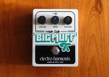Electro harmonix big d'occasion  Paris XVIII