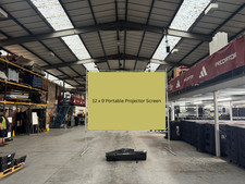 Fast fold projector for sale  KNUTSFORD