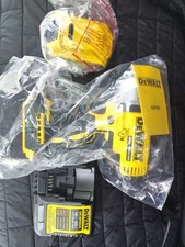 Chave de impacto DeWalt DCF900 1/2" 20V MAX sem escova sem fio , usado comprar usado  Enviando para Brazil