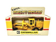 Motoniveladora Caterpillar Cat - Mighty Movers - Modelo em escala 1:64 ERTL #1848 comprar usado Motoniveladora Caterpillar Cat - Mighty Movers - Modelo em escala 1:64 ERTL #1848 comprar usado  Enviando para Brazil