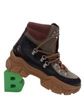 Russell bromley hiking for sale  RUGBY