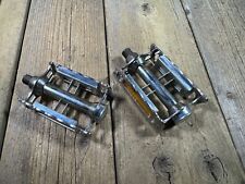 Pedais antigos vintage LYOTARD 136R França 1/2 NOS bicicleta bicicleta rato armadilha pedal comprar usado  Enviando para Brazil