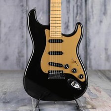 Used 2004 fender for sale  Tampa
