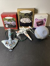 Lote de 6 enfeites Hallmark Star Wars navios etc luz e/ou som. Ver Desc comprar usado Lote de 6 enfeites Hallmark Star Wars navios etc luz e/ou som. Ver Desc comprar usado  Enviando para Brazil