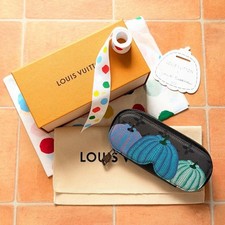 Louis vuitton étui d'occasion  Expédié en Belgium