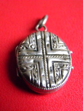 Superbe medaille ancienne d'occasion  Saintes