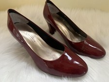 Escarpins talon cuir d'occasion  Francheville