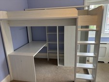 Excellent white cabin for sale  WOKING