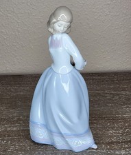 Lladro sweet shy for sale  Spring Hill