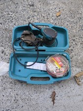 Usado, Lixadeira elétrica Makita BO5030 5" órbita aleatória com fio com saco de pó e estojo comprar usado  Enviando para Brazil
