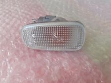 Répétiteur clignotant toyota d'occasion Répétiteur clignotant toyota d'occasion  Les Vans